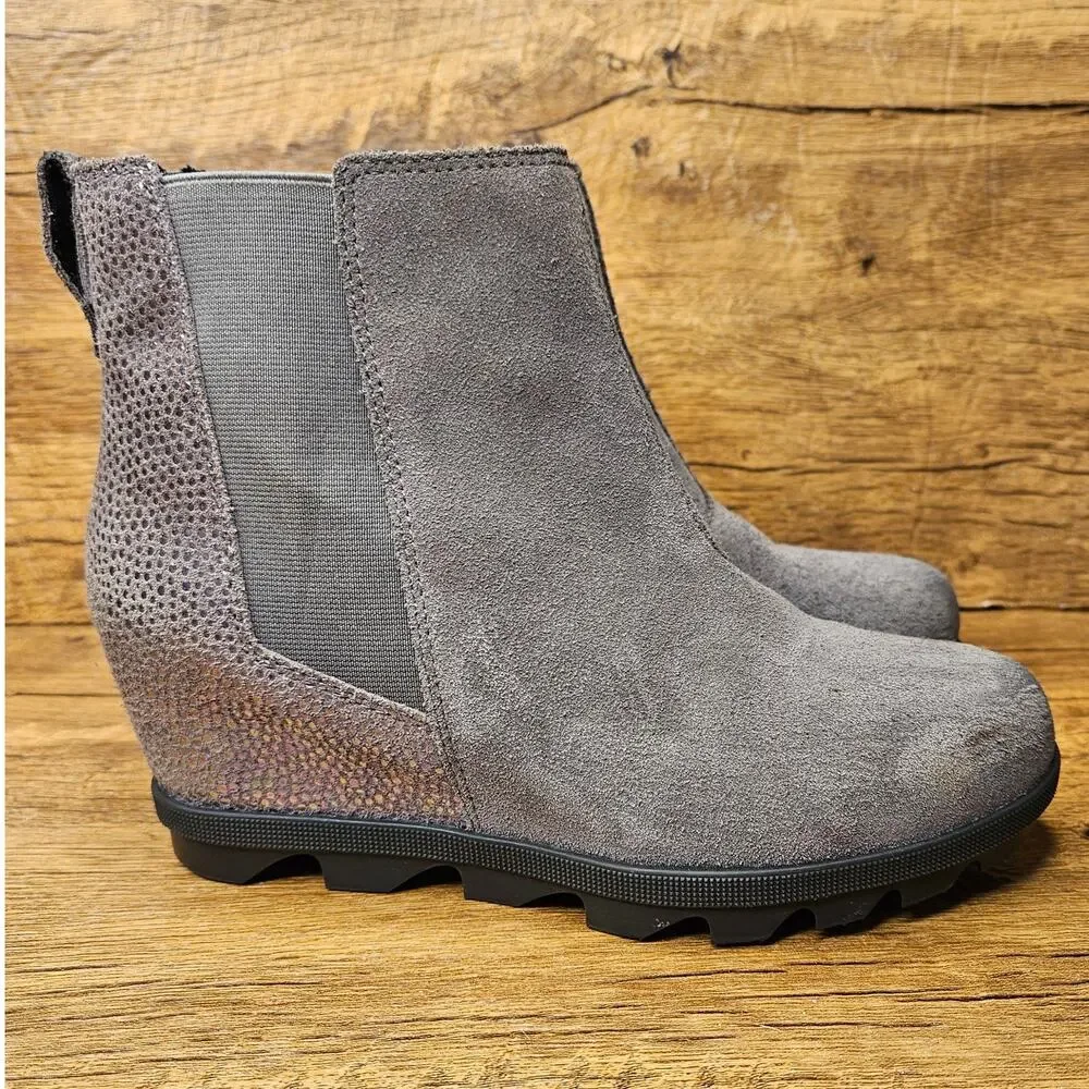 Sorel Evie Grey Wedge Ankle Bootie Slip on Bootie boot size 3 Youth